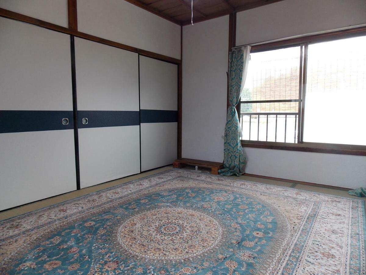 אוקיאמה Guesthouse Yawara מראה חיצוני תמונה